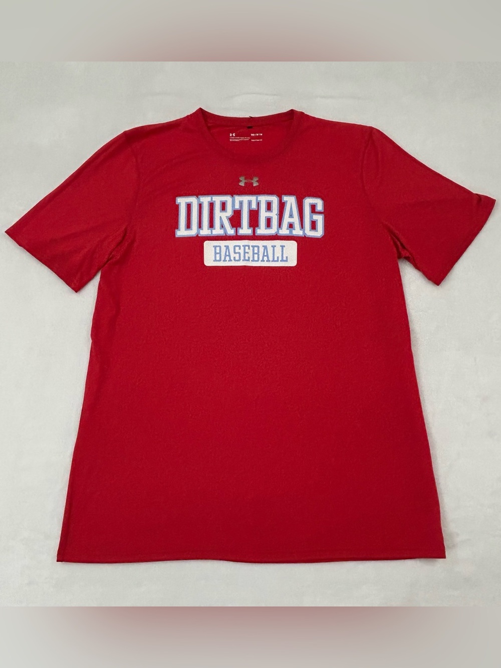 Under Armour Heatgear Loose Fit Dirtbag Baseball #23 Graphic Red T-Shirt Men’s M